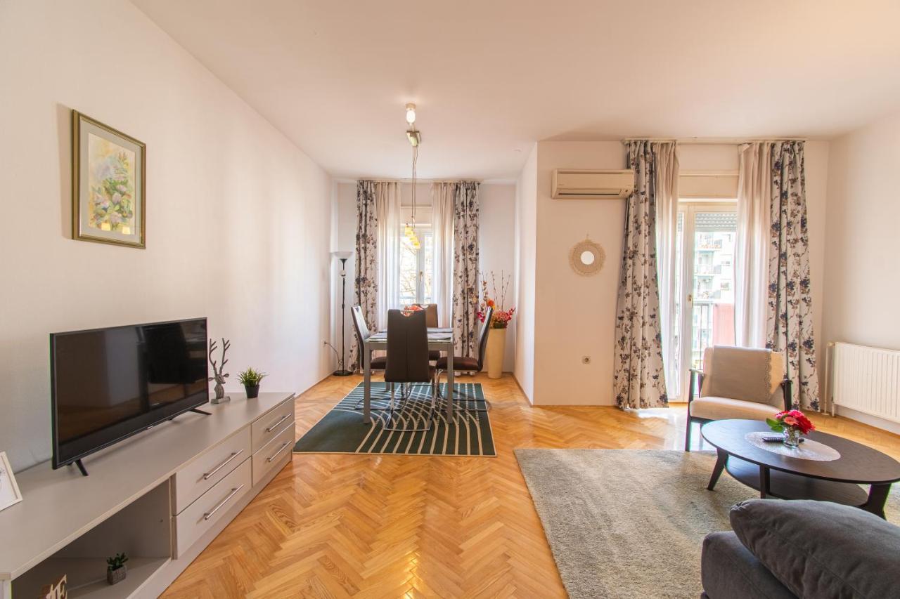 Flexible Selfcheckins 47 - Zagreb - Two Loggia - New - 3 Beedroms - 2 Wcアパートメント エクステリア 写真