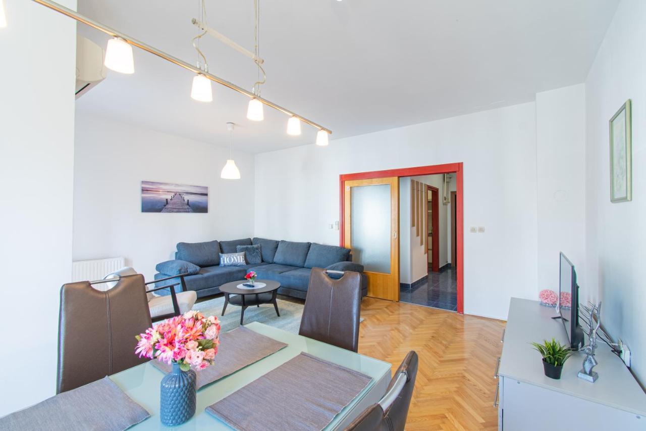 Flexible Selfcheckins 47 - Zagreb - Two Loggia - New - 3 Beedroms - 2 Wcアパートメント エクステリア 写真